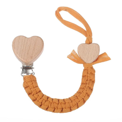 Attache Tétune Bébé  en Forme de Cœur