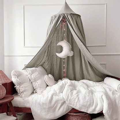 Ciel de lit bébé – Douceur & Sérénité